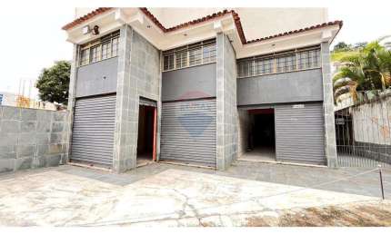 Loja ampla com 146m² para locação em Benfica – Juiz de Fora