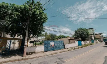 Terreno Comercial ou residencial à venda no Bairro Santa Cruz, Juiz de Fora -MG.