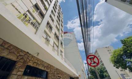 Apartamento com 2 quartos para alugar na Rua Santo Antônio, 1062, Centro, Juiz de Fora