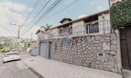 CASA A VENDA EM BOSQUE DOS PINHEIROS  - JUIZ DE FORA - MG