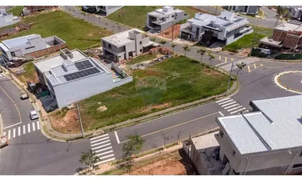 Terreno / Lote de esquina no  Condomínio Estrela Alta com 360m2 - Juiz de Fora