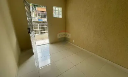 Apartamento de 02 quartos com suíte para locação no Bairro de Lourdes