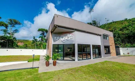 Espaço Comercial a venda com Terreno de Grande Porte em Juiz de Fora MG