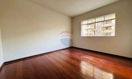 Apartamento de dois quartos para alugar no Santa Helena