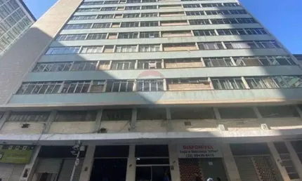 Apartamento 2 quartos, amplo  à venda  no centro da cidade