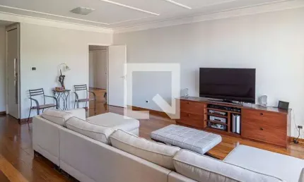 Apartamento à Venda - Bela Vista, 4 Quartos,  266 m2