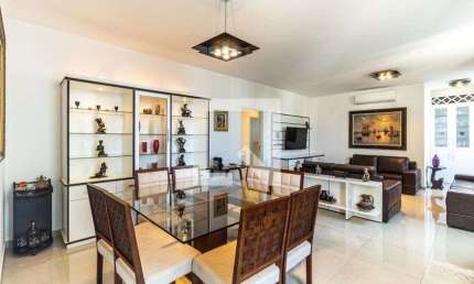 Apartamento à Venda - Bela Vista, 4 Quartos,  200 m2