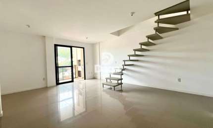 Apartamento à venda no bairro Trindade - Florianópolis/SC