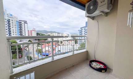 INCRIVEL  Apartamento C/ 03 dormitórios no Itacorubi