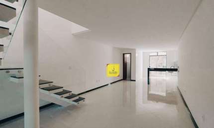 Casa com 3 dormitórios à venda, 150 m² por R$ 630.000,00 - Aeroporto - Juiz de Fora/MG