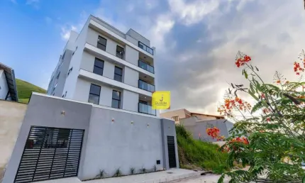 Apartamento de 2 quartos com varanda, garagem e elevador, no Recanto da Mata