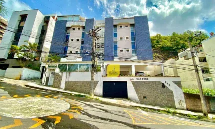 Apartamento com 3 dormitórios à venda, 91 m² por R$ 380.000,00 - Cascatinha - Juiz de Fora/MG