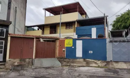 Casa com 3 dormitórios à venda, 150 m² por R$ 350.000,00 - Fábrica - Juiz de Fora/MG