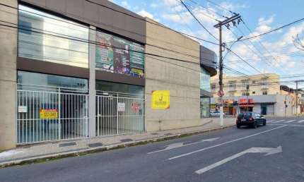 Ponto comercial para alugar na Rua Antônio Rufino, 140, São Pedro, Juiz de Fora