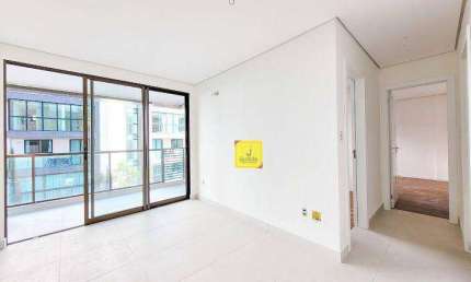 Apartamento com 2 quartos (suíte), varanda gourmet, e garagem no Cascatinha