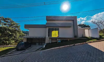 Casa com 3 dormitórios à venda, 507 m² por R$ 2.700.000,00 - Bosque do Lago - Juiz de Fora/MG