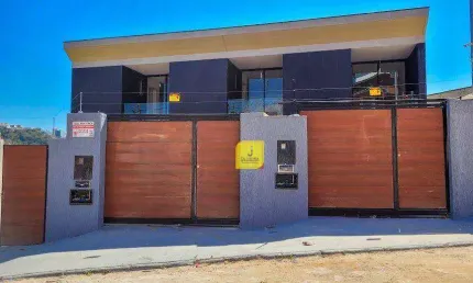 Casa com 3 quartos (suíte), 2 vagas no Recanto da Mata, com linda vista