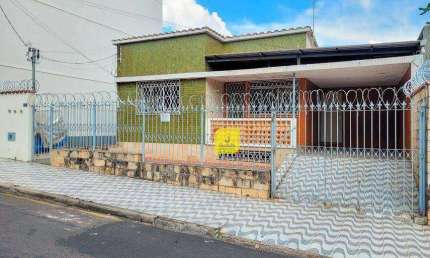 Casa individual com localização privilegiada no Bairu