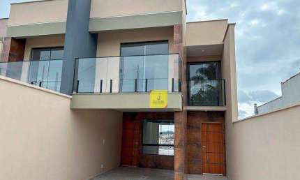 Casa com 3 quartos (suíte), 2 vagas e quintal no São Pedro