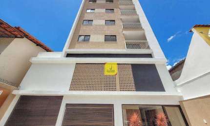 Apto com 2 quartos (suíte), varanda gourmet, garagem e elevador no Mariano Procópio