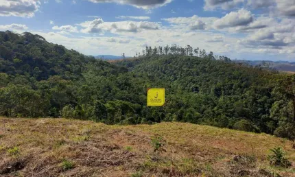Excelente Terreno, com 3.200m², no Condomínio Park da Cachoeira (No Km 780 da BR-040).