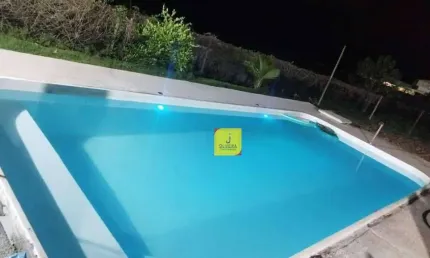 Linda Granja c/ Casa Duplex de 2/4, açude, piscina, terreno de 1.000m², totalmente plano, p/ R$400.000- Nos Cordeiros (estrada da Lagoa- Juiz de Fora.