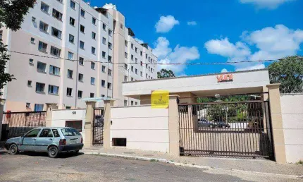 Apto com 2 quartos, estacionamento, elevador e portaria 24h no Nova Califórnia