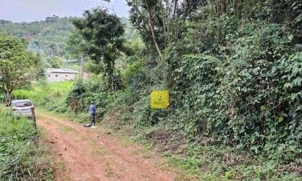 Terreno à venda, 3642 m² por R$ 100.000 - Humaitá - Juiz de Fora/MG.