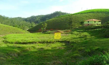 Sítio com 2 dormitórios à venda, 270000 m² por R$ 790.000 - Zona Rural - Santos Dumont/MG.
