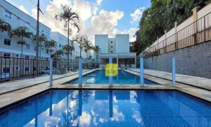 Apto com 2 quartos, garagem e área de lazer no São Pedro