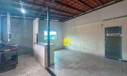 Cobertura linear no Ipiranga, com 3 quartos, suíte, terraço e garagem