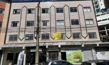 Apartamento com 3 dormitórios para alugar, 78 m² por R$ 1.636,00/mês - Cascatinha - Juiz de Fora/MG