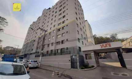 Apto com 2 quartos, estacionamento, elevador e portaria 24h no Carlos Chagas