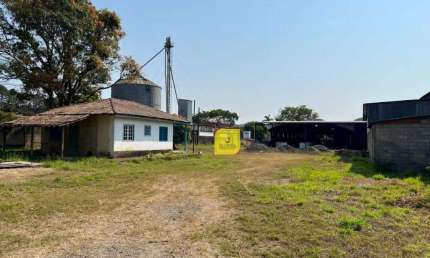Barracão / Galpão / Depósito com 8 salas para alugar na Avenida Antônio Simão Firjam, 975, Industrial, Juiz de Fora