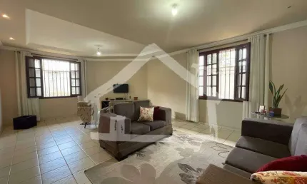 Casa à venda, 3 quartos, 1 suíte, 2 vagas, Jardim Panorama - Ipatinga/MG