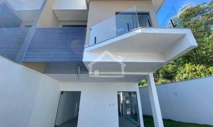 Casa Geminada à venda, 3 quartos, 1 suíte, 2 vagas, Bom Retiro - Ipatinga/MG