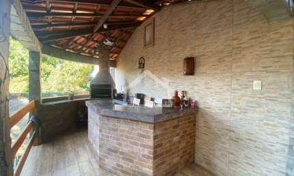 Casa à venda, 3 quartos, 1 suíte, 6 vagas, Limoeiro - Ipatinga/MG