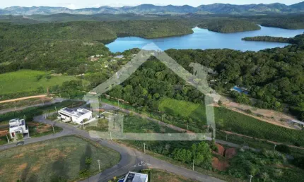 Lote à venda, Condomínio Fechado Lagoa Silvana - Caratinga /MG