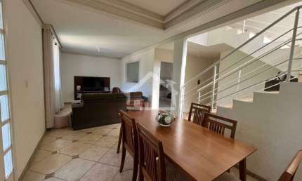 Casa à venda, 3 quartos, 1 suíte, 2 vagas, Iguaçu - Ipatinga/MG