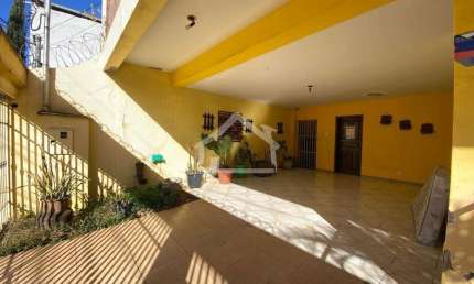 Casa à venda, 4 quartos, 2 suítes, 2 vagas, Iguaçu - Ipatinga/MG