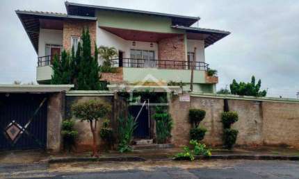 Casa à venda, 6 quartos, 2 suítes, 10 vagas, Heliópolis - Belo Horizonte /MG