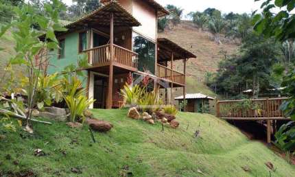 Sítio à venda, 2 quartos, 2 suítes, Centro - Santana do Paraíso /MG