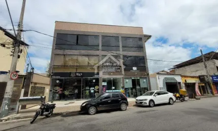 Prédio à venda no Canaã, Ipatinga 