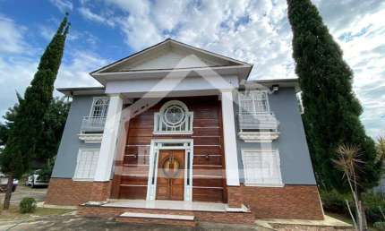 Casa à venda, 5 quartos, 1 suíte, 10 vagas, Residencial Porto Seguro - Caratinga /MG