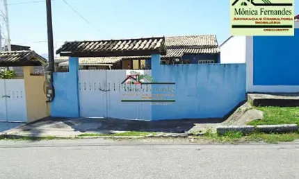 Casa com 2 quartos à venda na Rua Cinquenta e Cinco, Guaratiba (Ponta Negra), Maricá, 110 m2 por R$ 380.000