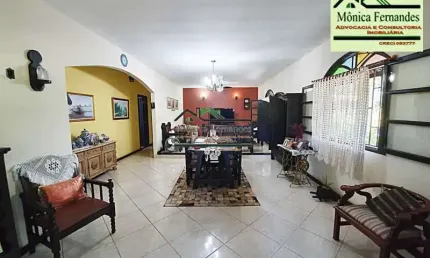 Casa com 3 quartos à venda na Rua Trinta e Seis, Balneário Bambuí (Ponta Negra), Maricá, 177 m2 por R$ 600.000