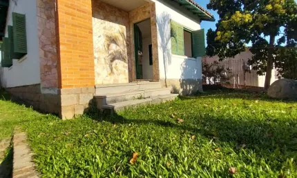 Casa com 2 quartos à venda na Avenida Vinte de Setembro, Centro, Guaíba