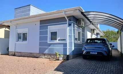 Casa com 2 quartos à venda no Jardim dos Lagos, Guaíba 