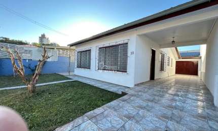 Casa com 2 quartos à venda no Centro, Guaíba 
