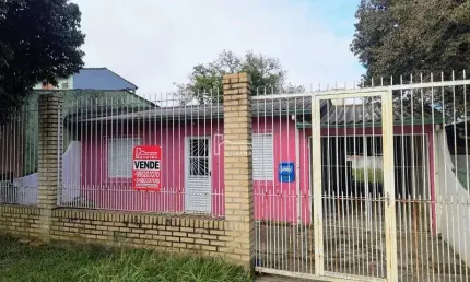 Casa com 2 quartos à venda na Avenida Vinte de Setembro, Centro, Guaíba